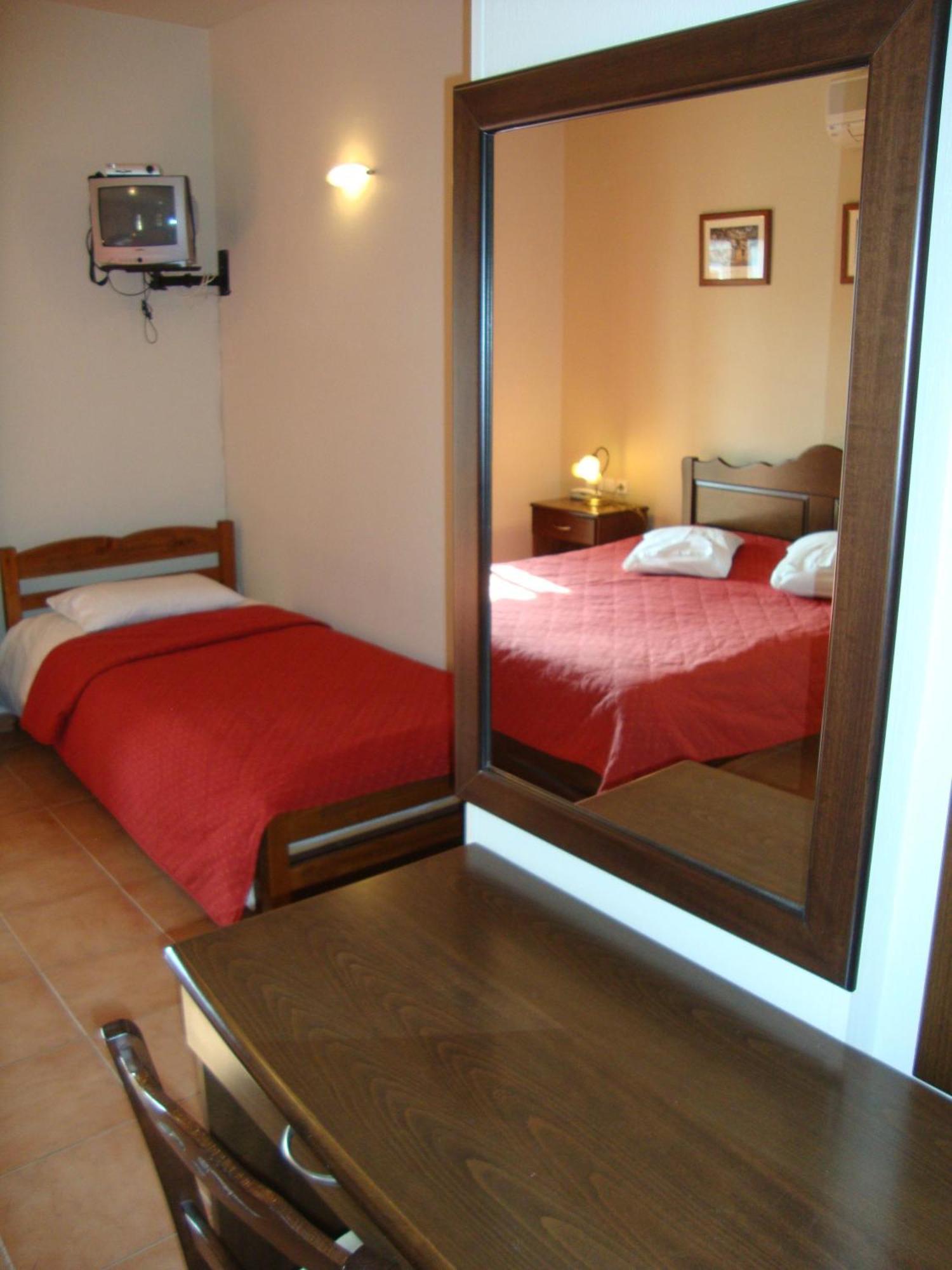 Enalion Hotel Кала-Нера Екстер'єр фото