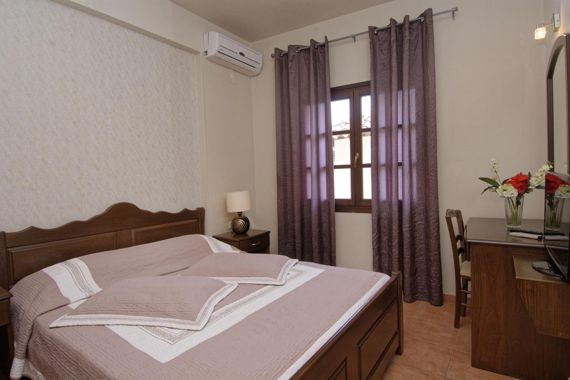 Enalion Hotel Кала-Нера Екстер'єр фото